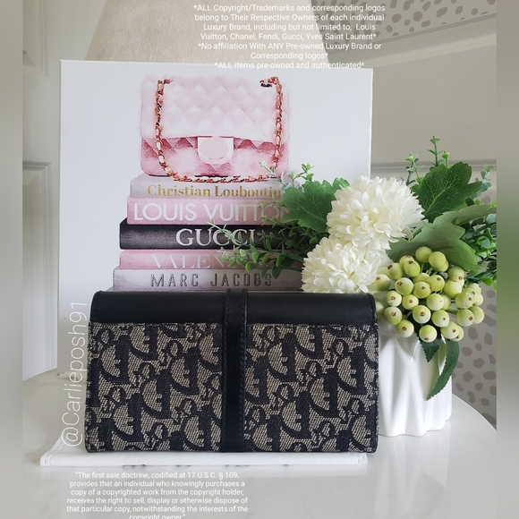 **SOLD** Authentic Pre-owned Vintage Dior Diorissimo Flap Wallet - Picture 3 of 15